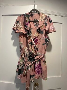 City Chic Floral faux Wrap blouse in Dusty Rose 2-3x
